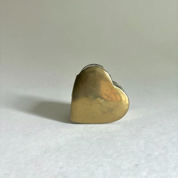 Vintage Brass Heart Shaped Hinged Trinket/Ring Dish | Jewelry Box - Picture 2 of 8